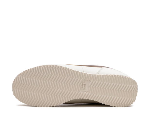 Tênis Nike Cortez 'Cacao Wow' Bege / Marrom