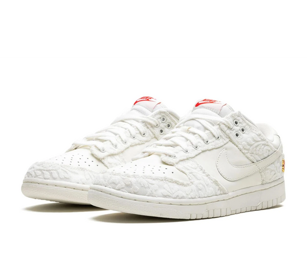Tênis Nike Dunk Low 'Give Her Flowers' Branco