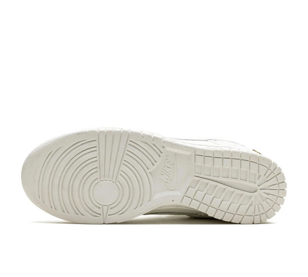 Tênis Nike Dunk Low 'Give Her Flowers' Branco