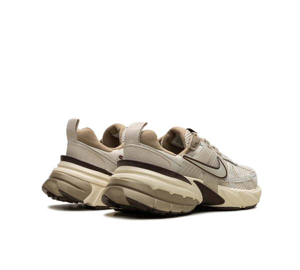 Nike V2K Run 'Light Orewood Brown' Marrom