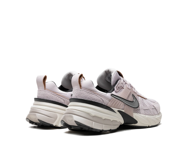 Nike V2K Run 'Platinum Violet' Rosa