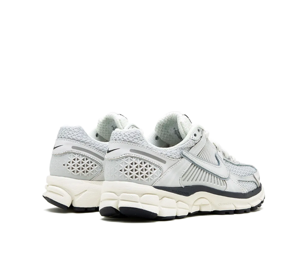Tênis Nike Zoom Vomero 5 'Photon Dust' Cinza