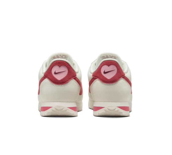 Tênis Nike Cortez 'Valentine's Day' Branco / Vermelho