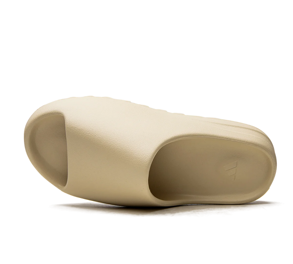 Chinelo Adidas Yeezy Slide 'Bone' Bege