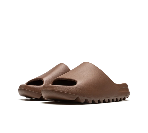 Chinelo Adidas Yeezy Slide 'Flax' Marrom