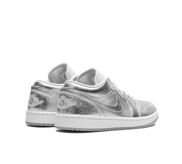 Tênis Nike Air Jordan 1 Low 'Metallic Silver' Prata