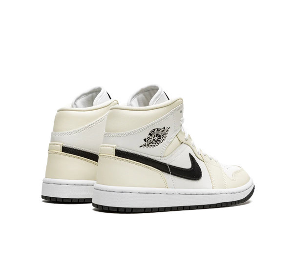 Tênis Nike Air Jordan 1 Mid 'Coconut Milk' Bege