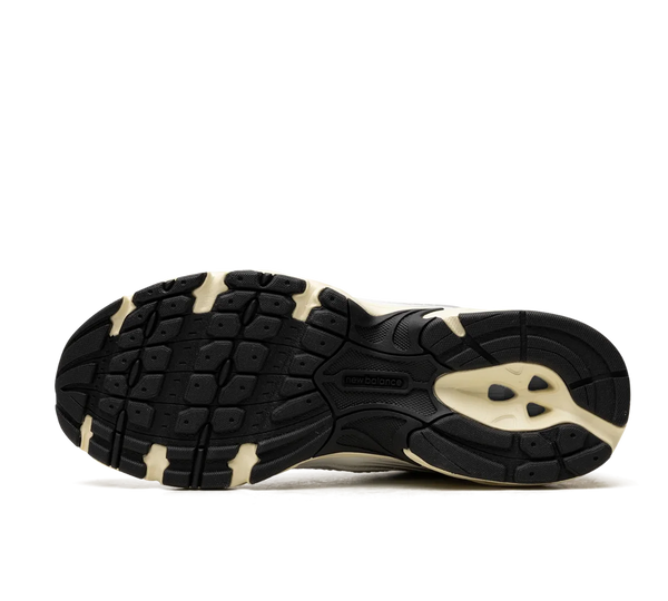 Tênis New Balance 530 'Silver Cream' Prata