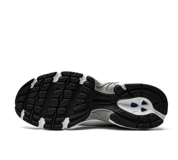 Tênis New Balance 530 'White Silver Natural Indigo' Prata / Azul