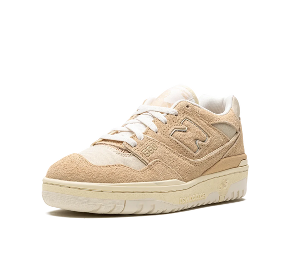 Tênis New Balance 550 x Aime Leon Dore 'Taupe Suede' Bege