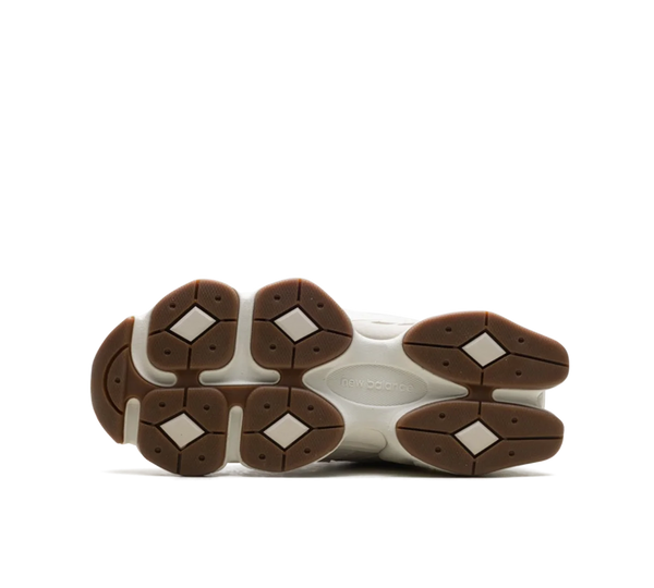 Tênis New Balance 9060 'Sea Salt Leopard Print' Oncinha / Leopardo