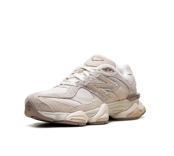 Tênis New Balance 9060 'Bisque Sea Salt' Bege