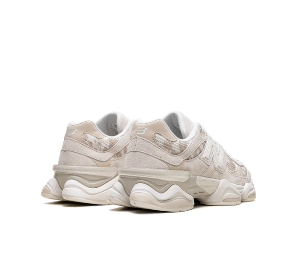 Tênis New Balance 9060 'Cream Leopard' Creme/Oncinha