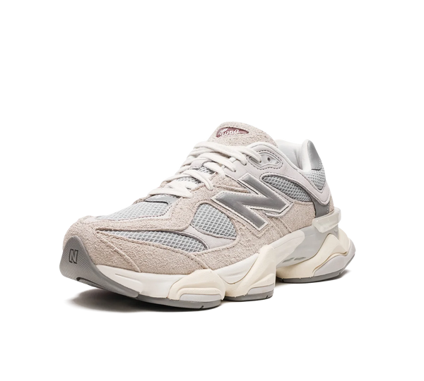 Tênis New Balance 9060 'Lunar New Year' Cinza