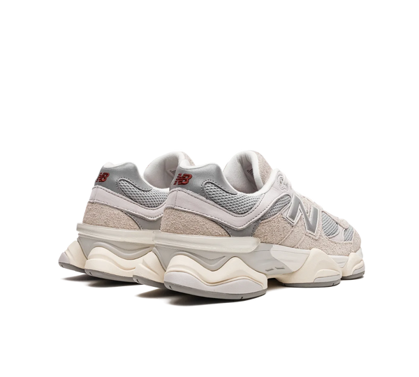 Tênis New Balance 9060 'Lunar New Year' Cinza