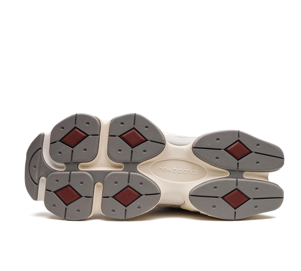 Tênis New Balance 9060 'Lunar New Year' Cinza