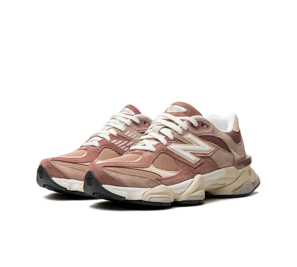 Tênis New Balance 9060 'Sparrow Flat Taupe' Marrom