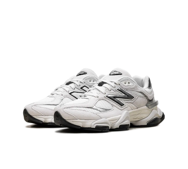 Tênis New Balance 9060 'White Black Metallic Silver' Branco / Cinza