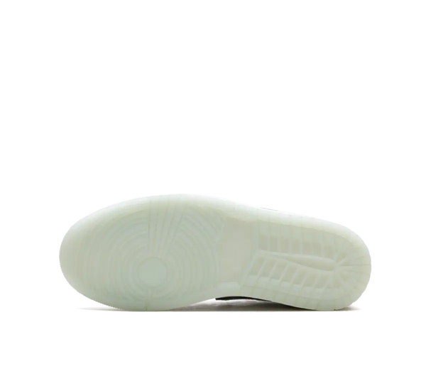 Tênis Nike Air Jordan 1 Low OG 'Year of the Snake' Cinza