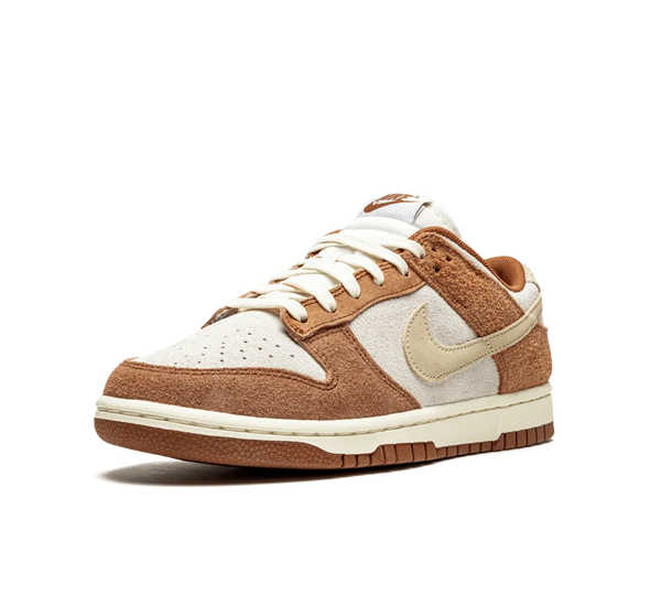 Tênis Nike Dunk Low 'Medium Curry' Bege / Marrom