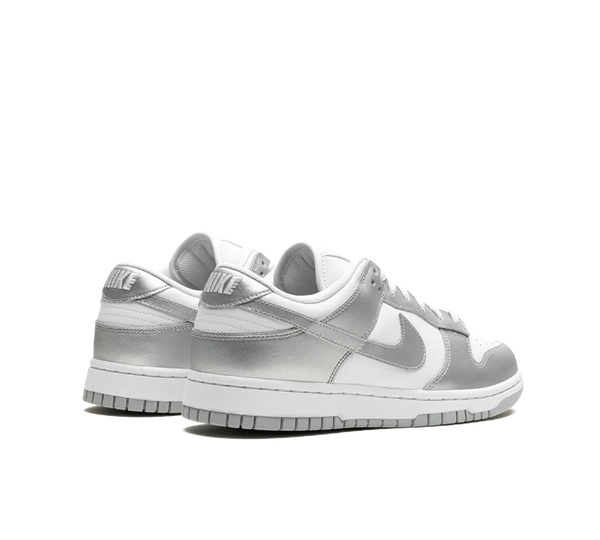 Tênis Nike Dunk Low 'Metallic Silver' Prata