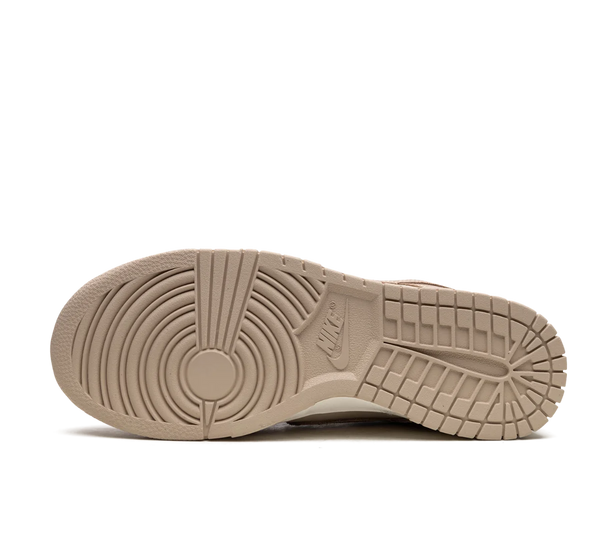 Tênis Nike Dunk Low 'Sanddrift' Bege