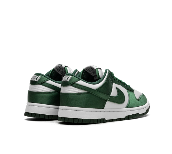 Tênis Nike Dunk Low 'Satin Green' Verde