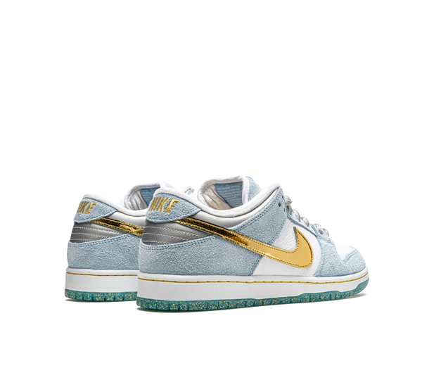 Tênis Nike Dunk Low SB 'Sean Cliver' Azul / Dourado