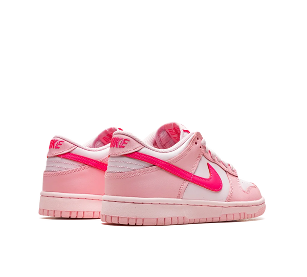Tênis Nike Dunk Low 'Triple Pink' Rosa