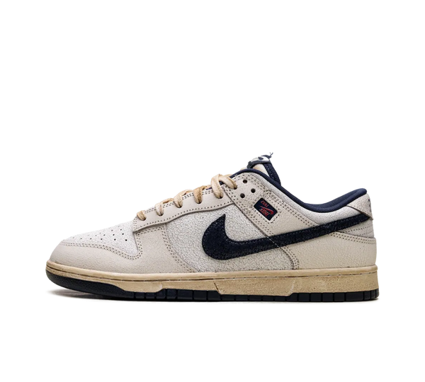 Tênis Nike Dunk Low x Strange Things 'Phantom Midnight Navy' Branco / Azul