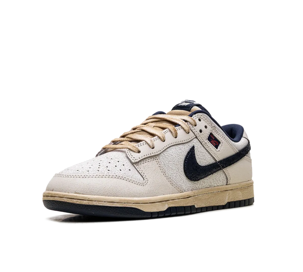 Tênis Nike Dunk Low x Strange Things 'Phantom Midnight Navy' Branco / Azul