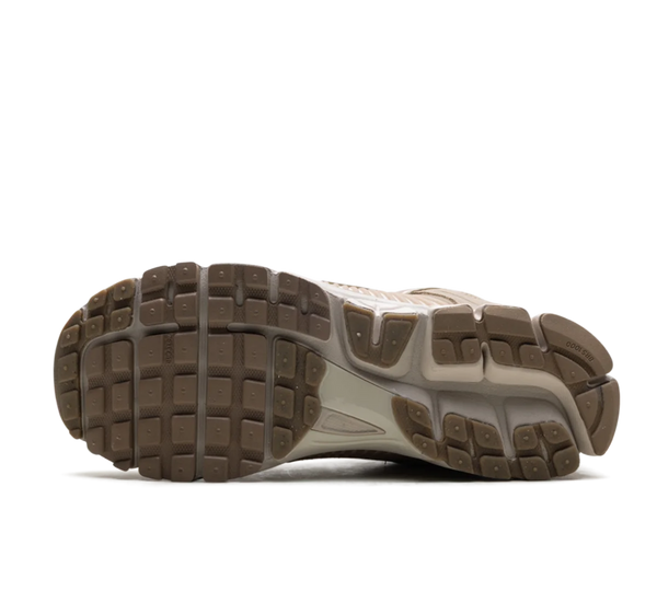 Tênis Nike Zoom Vomero 5 'Sail' Bege