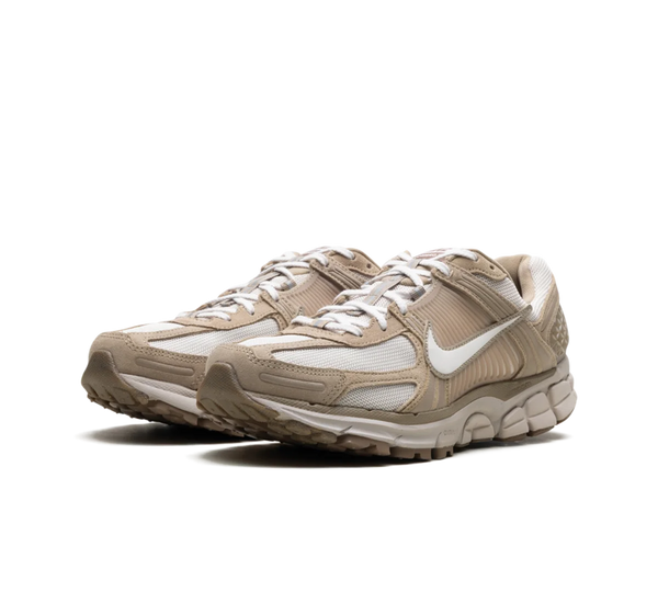 Tênis Nike Zoom Vomero 5 'Khaki' Marrom