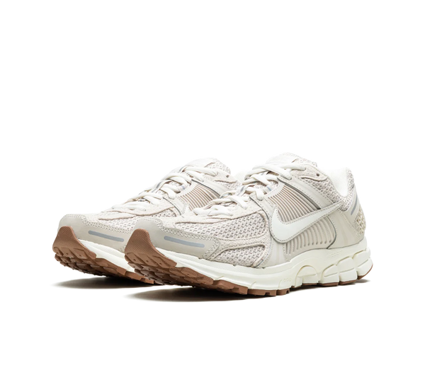 Tênis Nike Zoom Vomero 5 'Light Orewood' Marrom