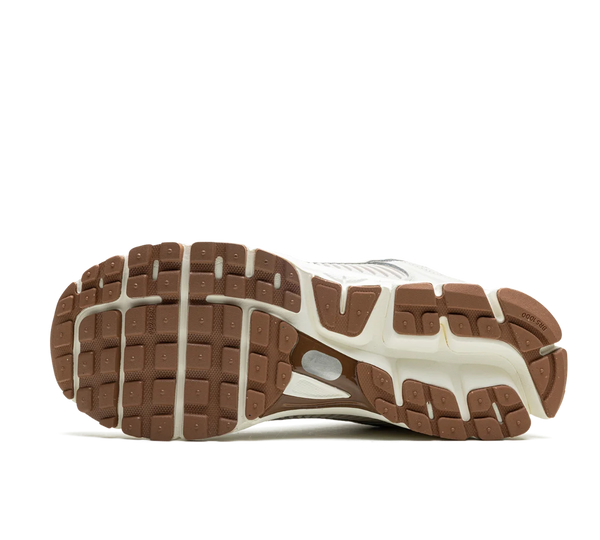 Tênis Nike Zoom Vomero 5 'Light Orewood' Marrom
