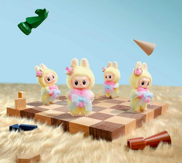 Chaveiro Pop Mart Labubu 'Let's Checkmate'