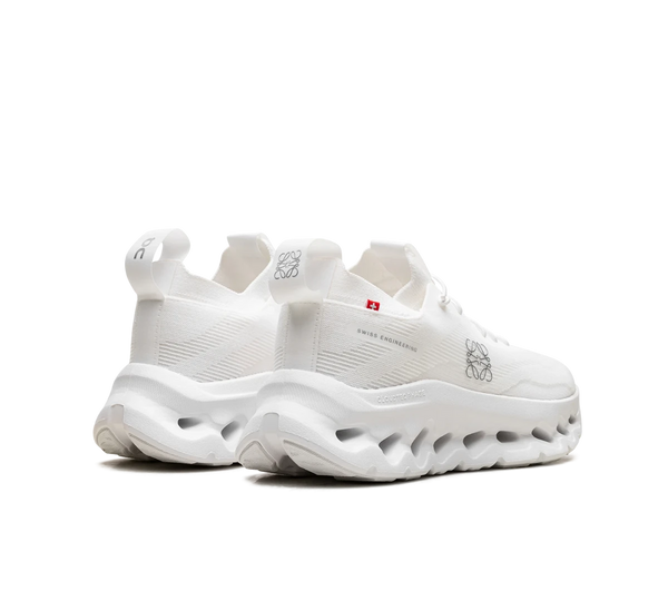 Tênis On Cloudtilt x Loewe 'White' Branco