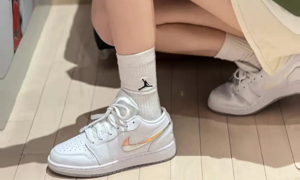 Como colocar cadarço no Nike Dunk Low?