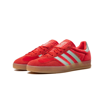 Qual a diferença entre Adidas Samba e Gazelle?