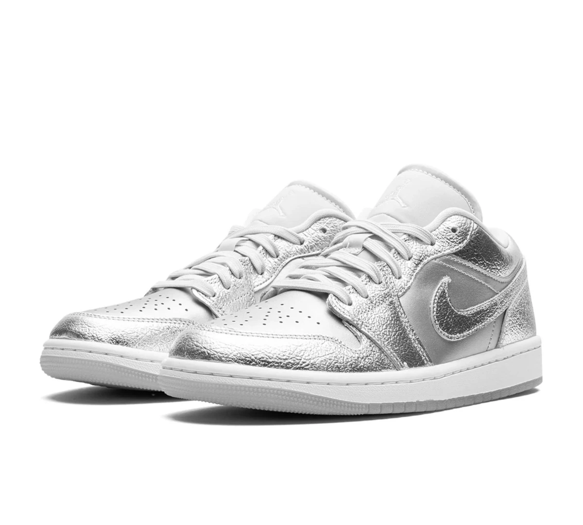 Air Jordan 1 Low 'Metallic Silver' Prata