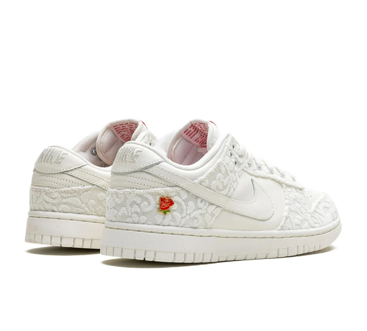 Nike Dunk Low 'Give Her Flowers' Branco