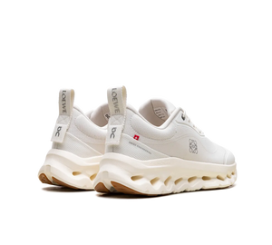 Tênis On Cloudtilt 2 x Loewe 'White' Branco – foto 4