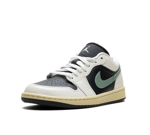 Tênis Nike Air Jordan 1 Low 'Jade Smoke' Branco / Verde – foto 2