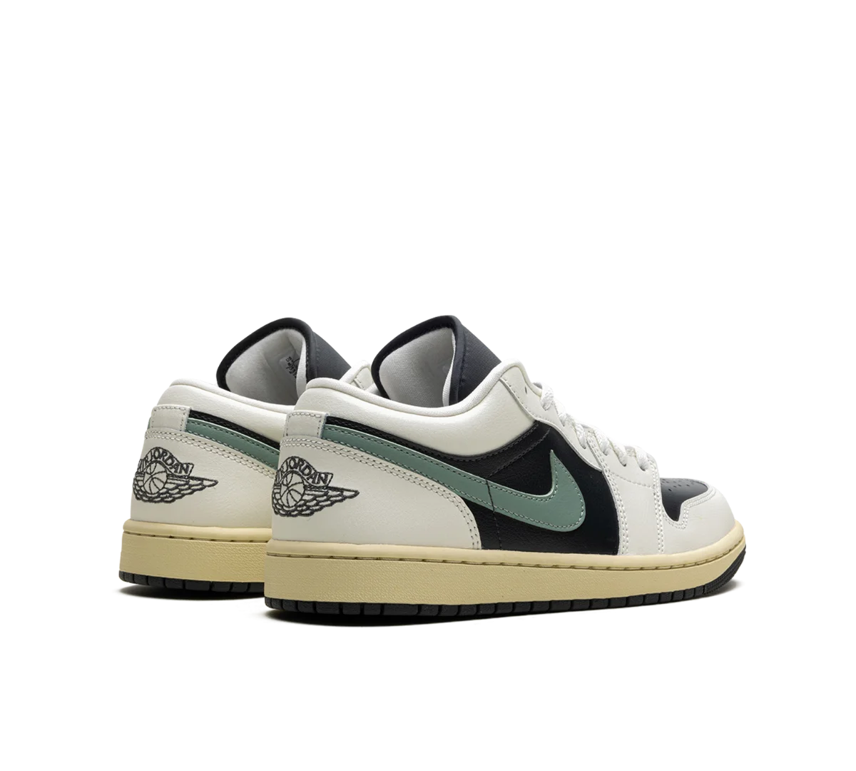 Tênis Nike Air Jordan 1 Low 'Jade Smoke' Branco / Verde