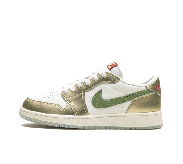 Tênis Nike Air Jordan 1 Low 'Year of the Dragon' Branco / Dourado