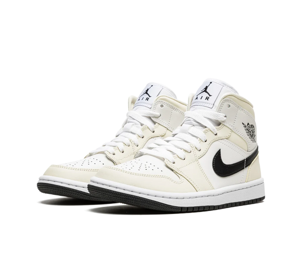 Tênis Nike Air Jordan 1 Mid 'Coconut Milk' Bege