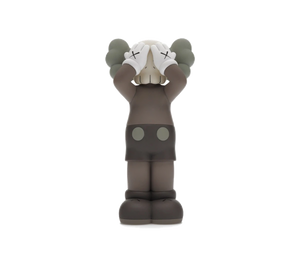 Boneco KAWS Holiday UK Figure 'Brown' Marrom – vista frontal