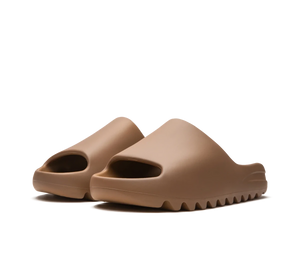 Chinelo Slide Adidas Yeezy Slide 'Core' Bege – par de frente