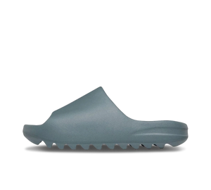 Chinelo Slide Adidas Yeezy Slide 'Slate Marine' Cinza / Azul-marinho – vista lateral