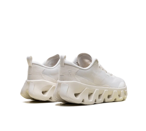 Tênis On Running K-Tech x Kith Masculino 'Tofu' Branco – foto 4